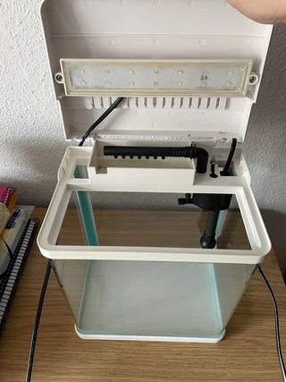 Acuario Nobleza 7L con bomba