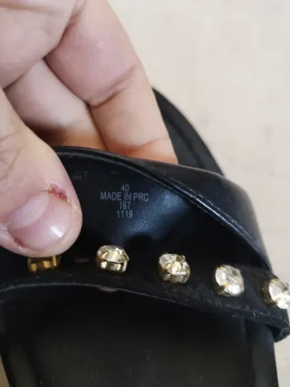 Sandali Guess zeppa neri con strass