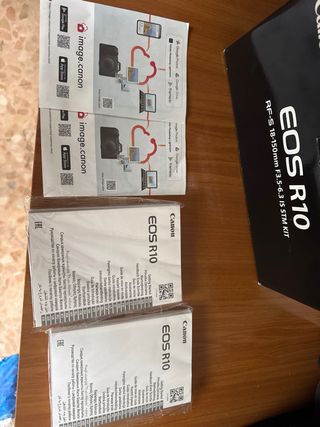 Caja Canon EOS R10