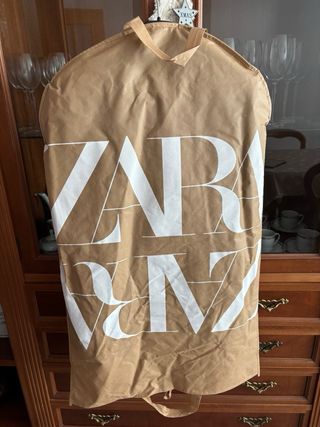 Traje de hombre negro