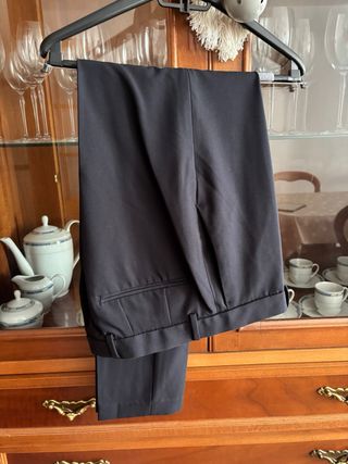 Traje de hombre negro