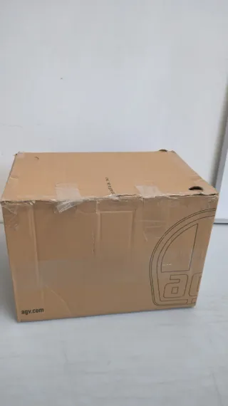 Casco AGV TALLA: M 57-58CM W23Y8002