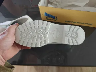 Zapatos Kalma Blancos