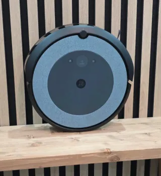 Robot Aspirador y Friegasuelos iRobot Roomba Combo