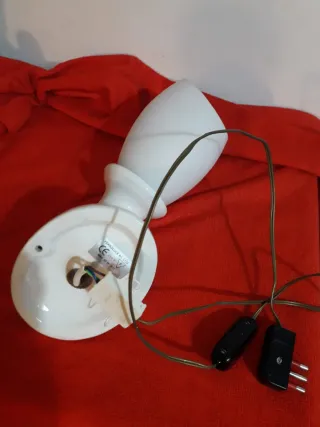 Applique retrò Ferroluce porcellana e vetro