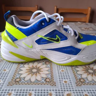 Zapatillas Nike Azules, Verdes y Blancas