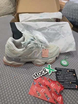 New Balance 9060 Beige/Rosa