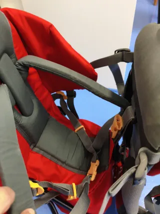 Mochila Porta Bebés Deuter Montaña