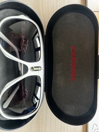 Occhiali da sole Carrera bianchi e neri