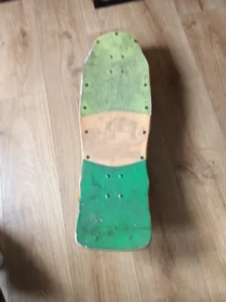 Skate con diseño colorido