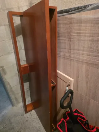 Mesa de madera para ordenador