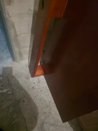 Mesa de madera para ordenador