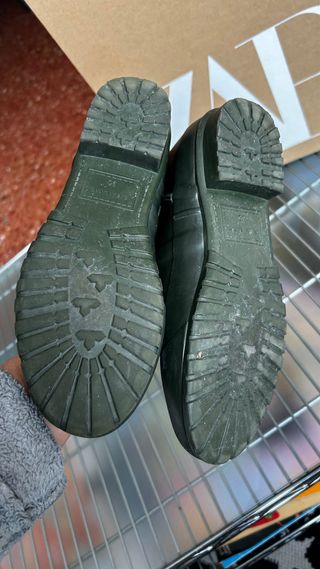 BOTAS DE AGUA CHICA ZARA TALLA 36
