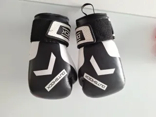 Guantes de boxeo Outshock negros