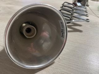 Lampada retrattile da parete in metallo