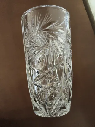 Jarrón de cristal transparente