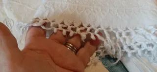 Elegante asciugamano in fiandra con inserto aida