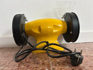 Amoladora de banco / esmeril ECTRAM 150 mm