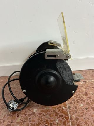 Amoladora de banco / esmeril ECTRAM 150 mm