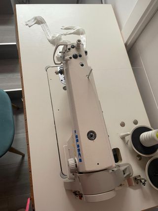 Máquina de coser JUKI industrial