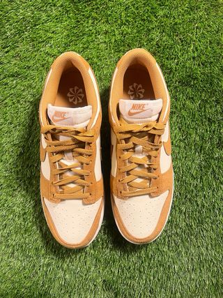 Zapatillas Nike Dunk Low Marrones y Blancas