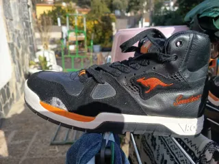 Zapatillas KangaROOS Hombre Negras Naranja