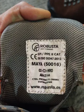 Botas de montaña / trabajo Robusta