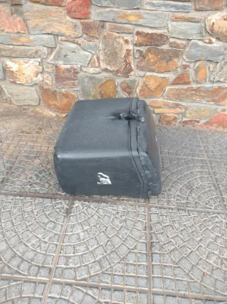 Baúl para pizzas negro