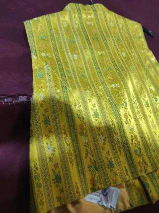 Chaleco Fallero Amarillo con Flores