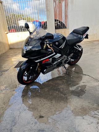 Suzuki GSX R600