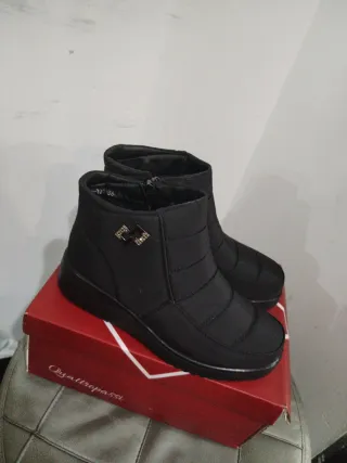 Scarponcini donna n.36 neri