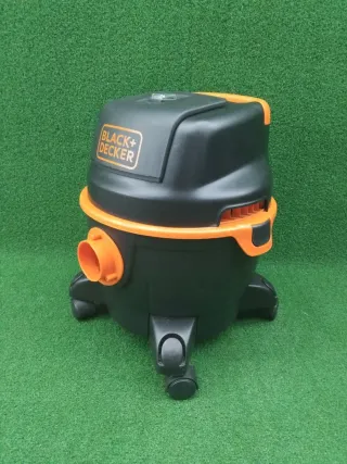 Aspiradora Black+Decker BXVC15PE