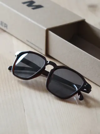 Gafas de sol Meller marrones y negras