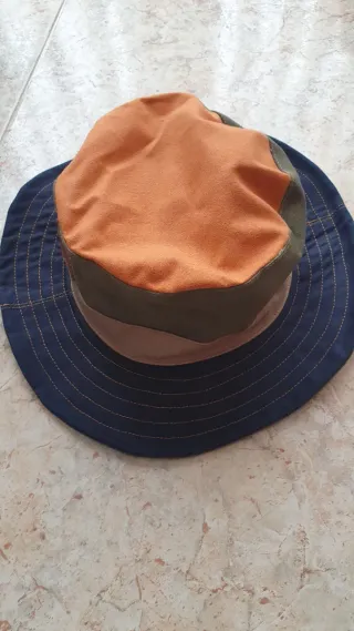 Sombrero Carhartt azul y verde