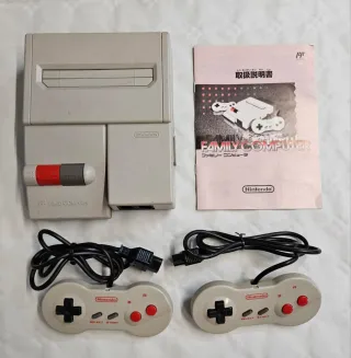 Nintendo Famicom AV (HVC-101)