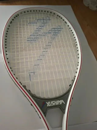 Raqueta de tenis YUSHIMA