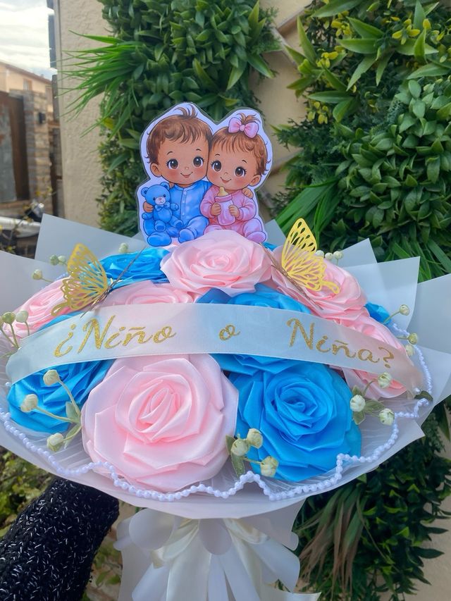 Regala un ramo para revelación sorpresa