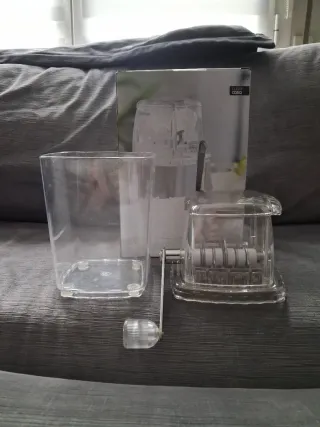 Picadora de hielo manual transparente