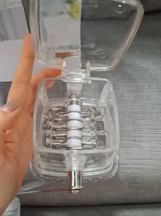 Picadora de hielo manual transparente