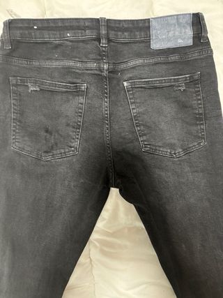 Pantalones vaqueros Bershka rotos hombre negro