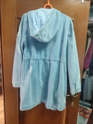 Chaqueta vaquera 3/4 con capucha