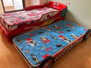 Cama infantil coche de carreras