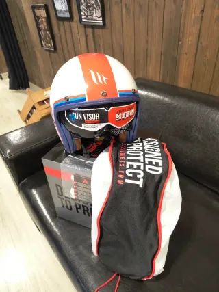 Capacete MT Novo