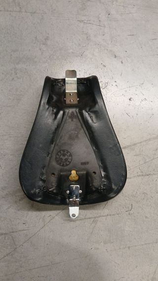 ASIENTO HARLEY DAVIDSON IRON 883 REPLICA