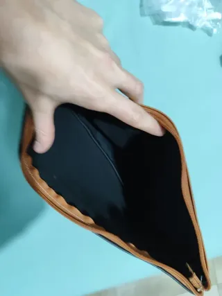 Bolso de piel Ubrique negro y marrón