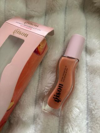 Gisou Honey Infused Lip Oil Glazed Plum