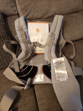 Ergobaby Adapt Mochila Portabebés Gris