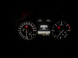 Infiniti Q30 65.000km