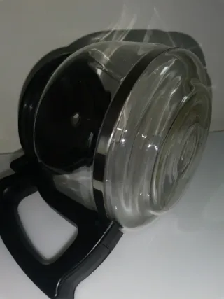 Jarra Cafetera Ufesa Vidrio y Negro