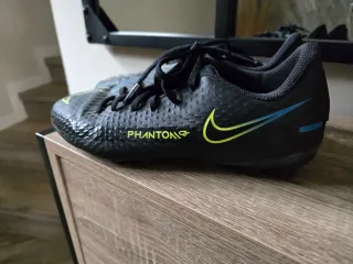 Botas de fútbol Nike Phantom